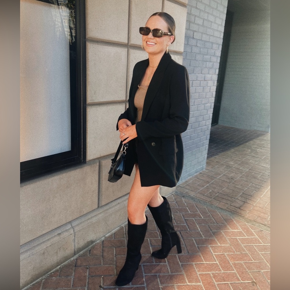 Light brown H&M bodysuit worn once - size M